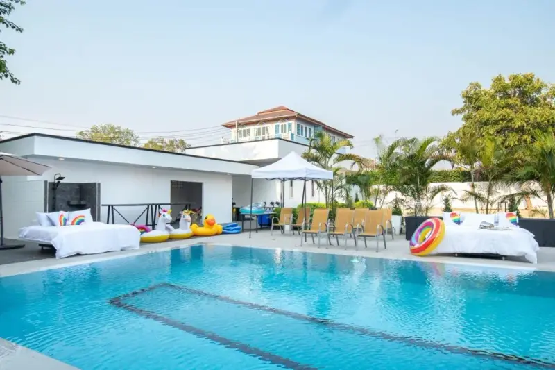 พูลวิลล่า All Seasons Pool villas Jomtien