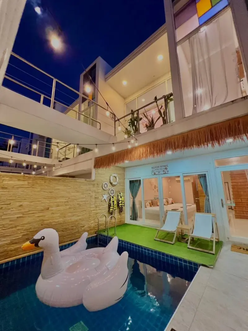 พูลวิลล่า Beach Home Pool Villa Bangsaray