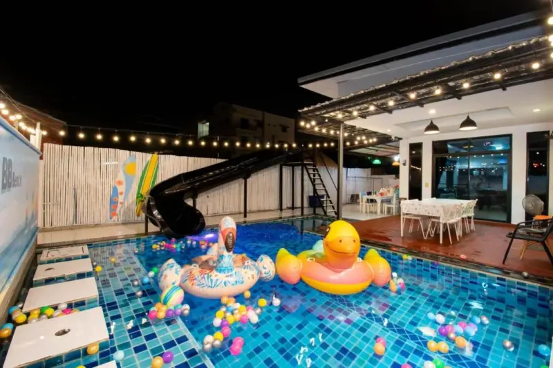ภายนอก BB Beach Jomtien 5ห้องนอน