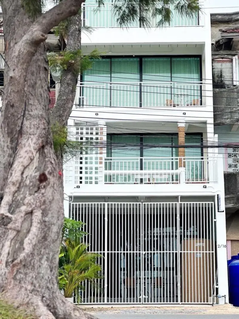 พูลวิลล่า Somsamai House @Seangchan Rayong