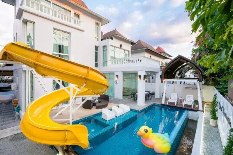 ภายนอก Strom Poolvilla