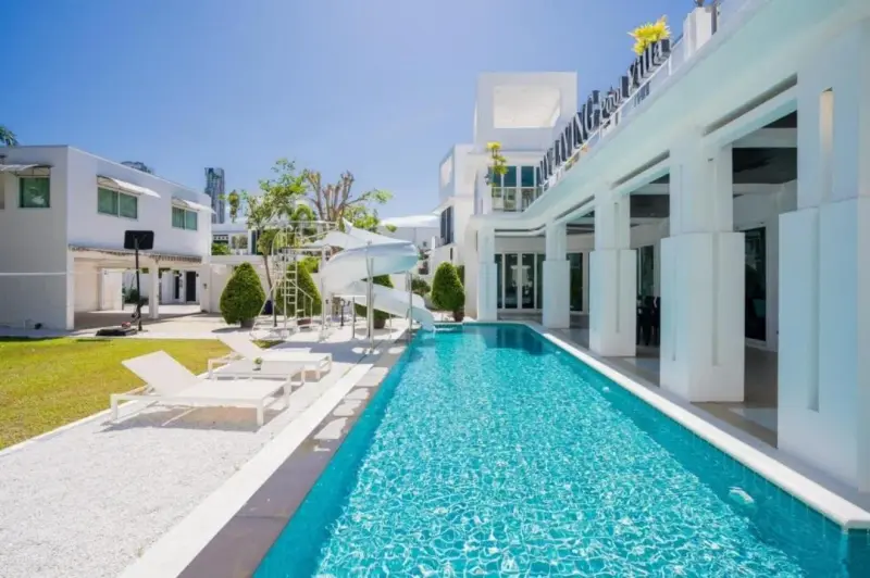 พูลวิลล่า MY LIVING Pool Villa Pattaya