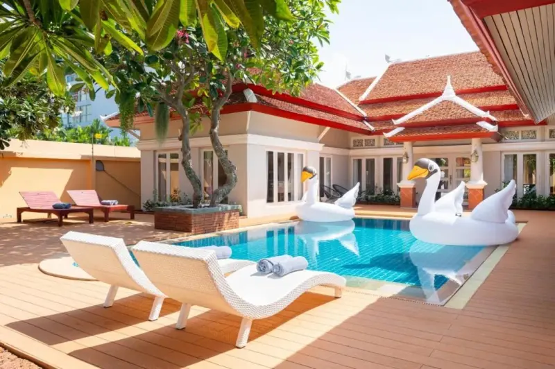ภายนอก NAKA Villa at Pratumnak