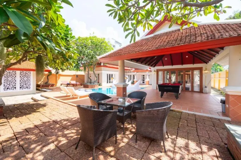 ภายนอก NAKA Villa at Pratumnak