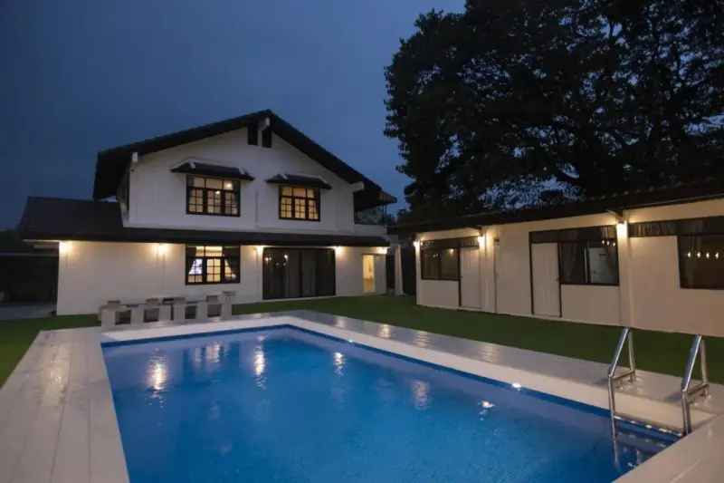 พูลวิลล่า Number 3 Poolvilla (กรุงเทพ)
