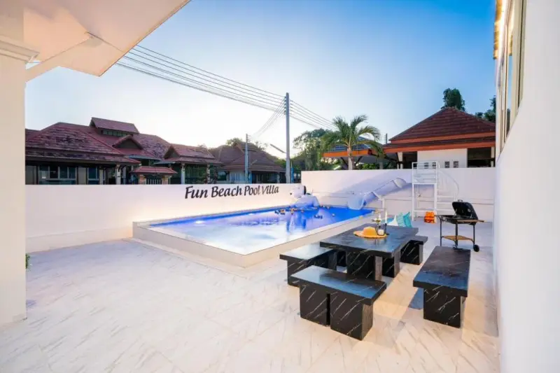 พูลวิลล่า Fun Beach Pool Villa