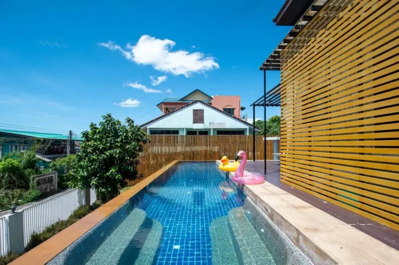 ภายนอก รามมันตรา (Sea View)