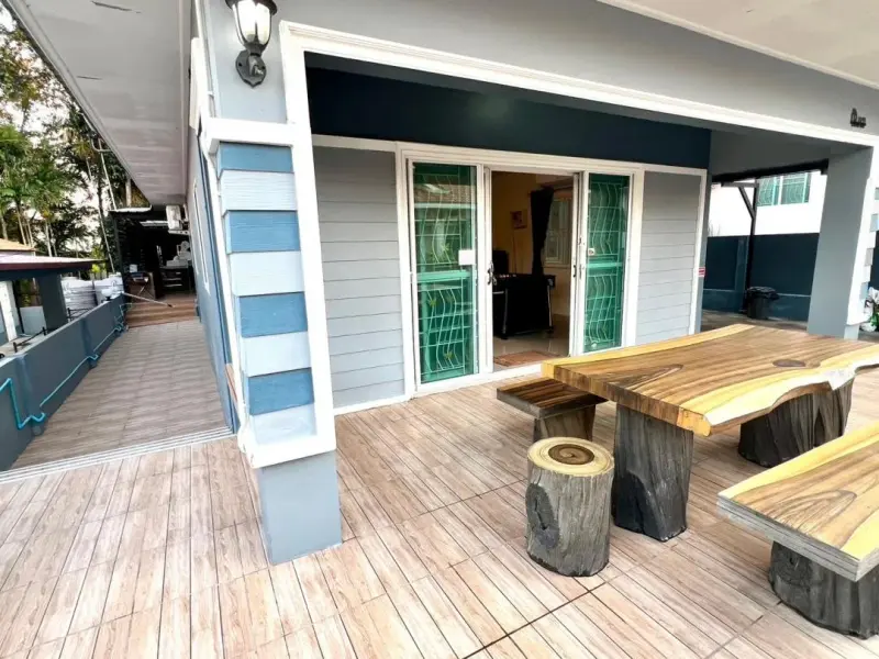ภายนอก Good Hill Home