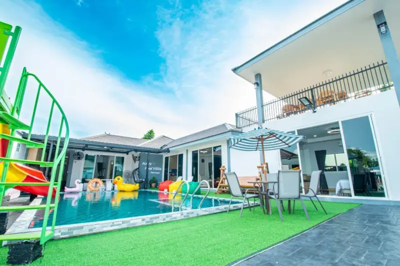 ภายนอก N&N Poolvilla Pattaya