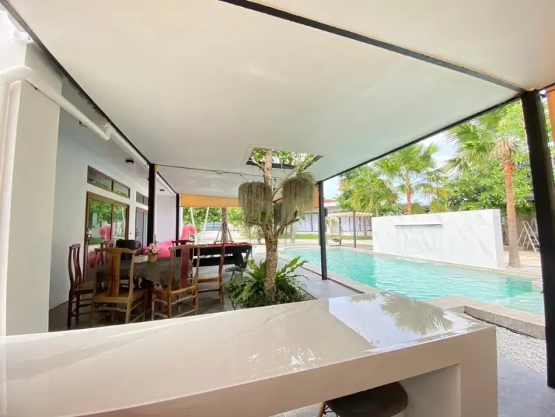 ภายนอก Rocky pool villa
