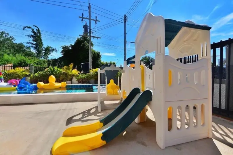 ภายนอก Jarunee Pool Villa