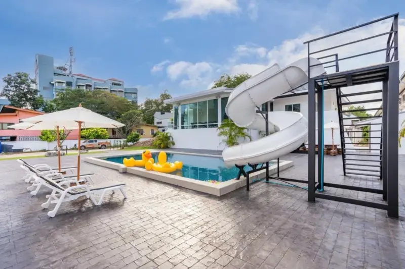 ภายนอก Royal beach villa by stayclassy @ chaam