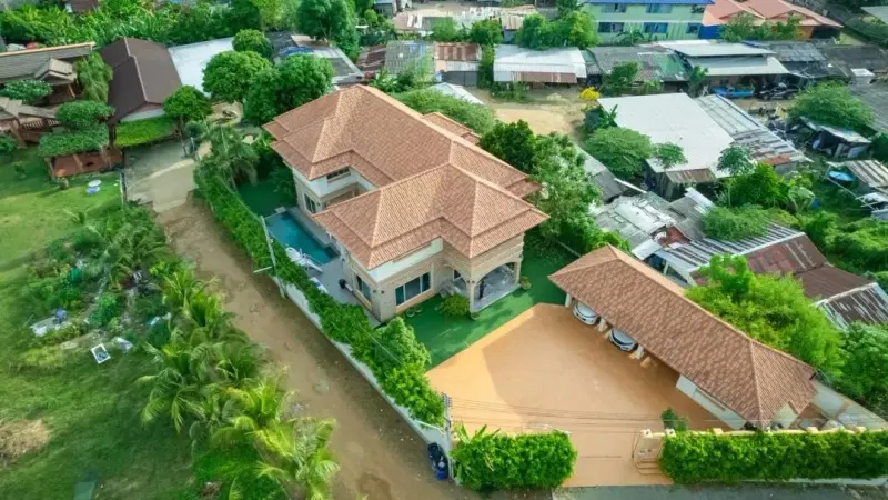 ภายนอก สไปร์ทพูล
