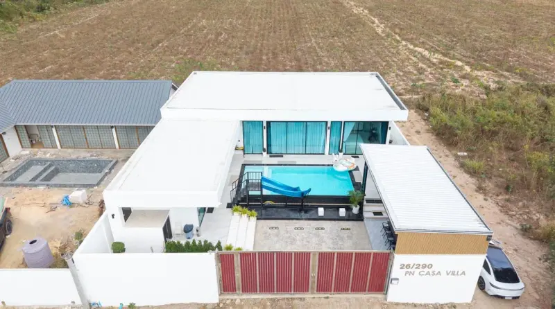 ภายนอก PN CASA VILLA