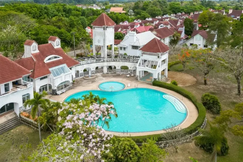 พูลวิลล่า Level TRI Villa Rayong