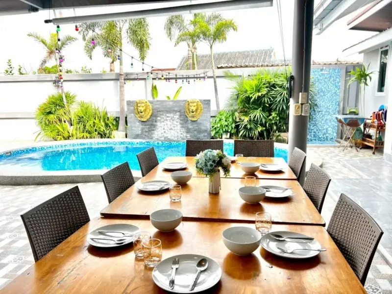 ภายนอก Madame Pool Villa