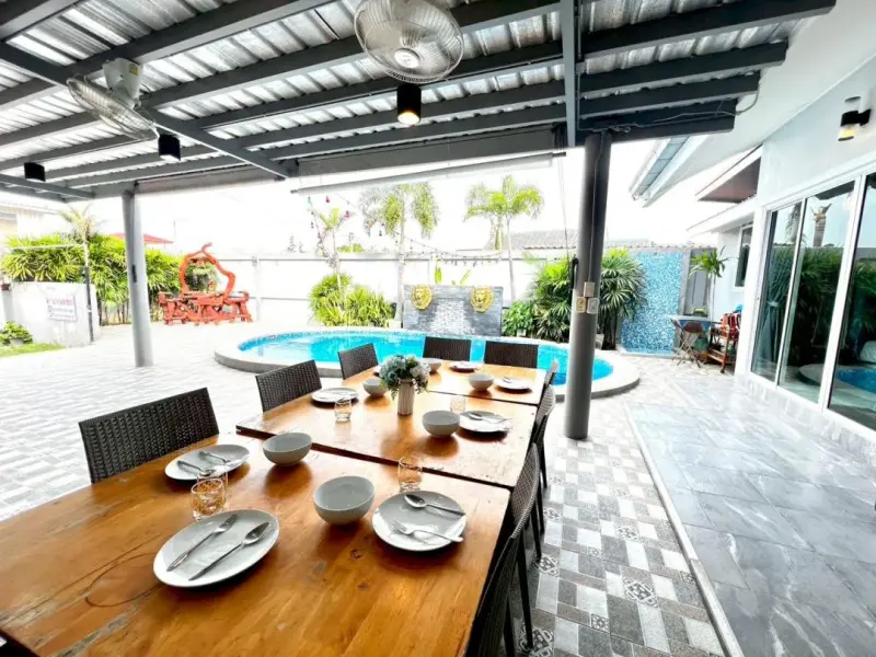 ภายนอก Madame Pool Villa