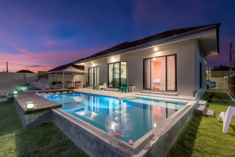 พูลวิลล่า One Season Pool Villa