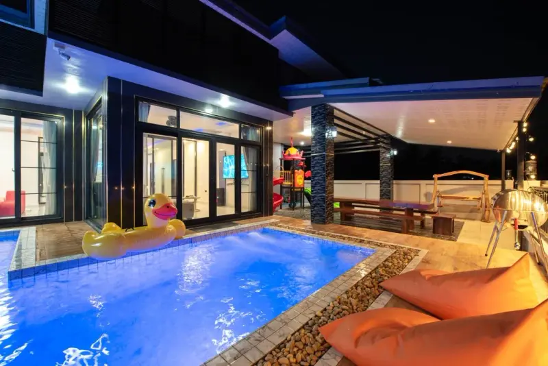 ภายนอก VP pool villa