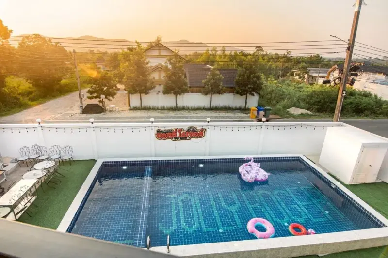 พูลวิลล่า Jolly Roger Villa Sattahip