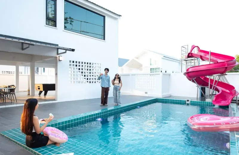 ภายนอก Amornrut Hill 03