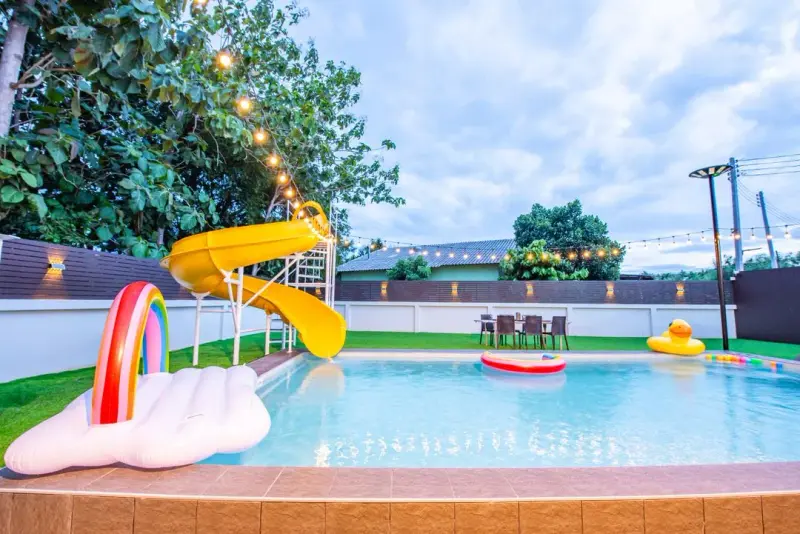 ภายนอก Merci Pool Villa