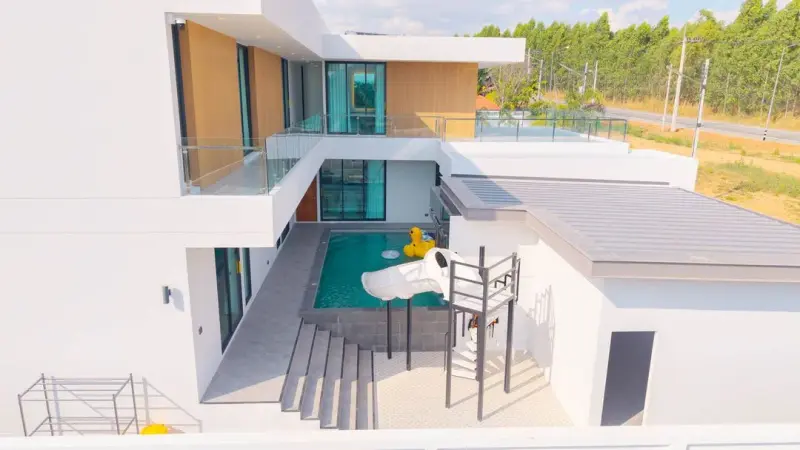 ภายนอก The Hillside Pool Villa