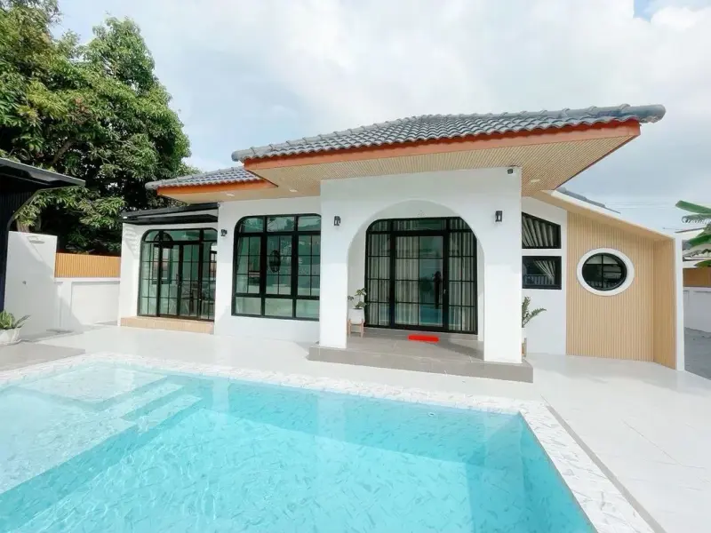 พูลวิลล่า Mojinei Pool Villa บางแสน