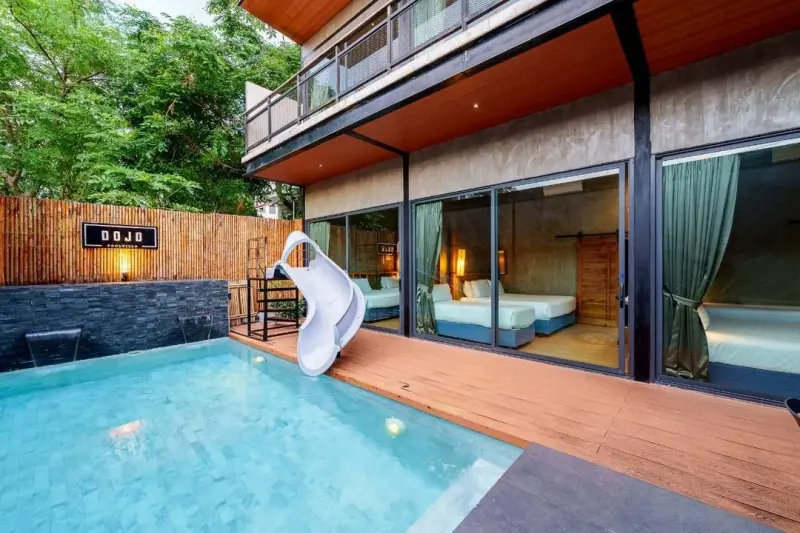 พูลวิลล่า 7 BEDROOM CLASSIC LOFT