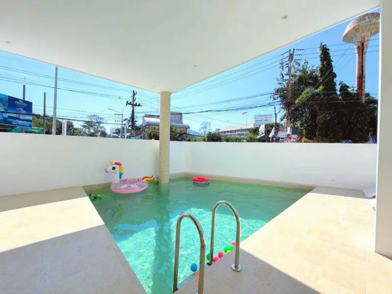 พูลวิลล่า Quint Pool Villas (Q1)