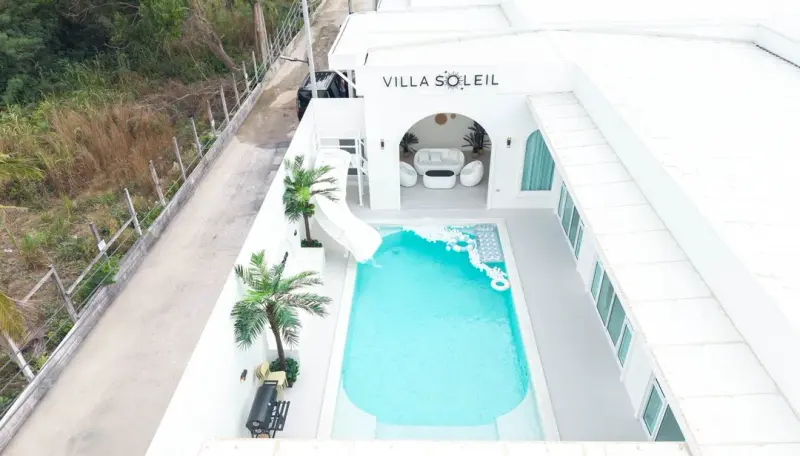 พูลวิลล่า Villa SOLEIL