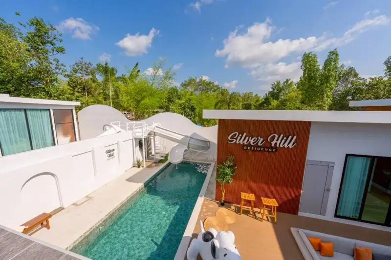 ภายนอก Silver Hill