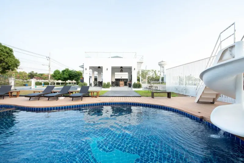 พูลวิลล่า Lena Grand Pool Villa Pattaya