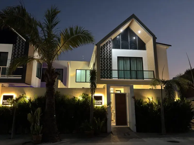 ภายนอก Villa Pool Lay Z1