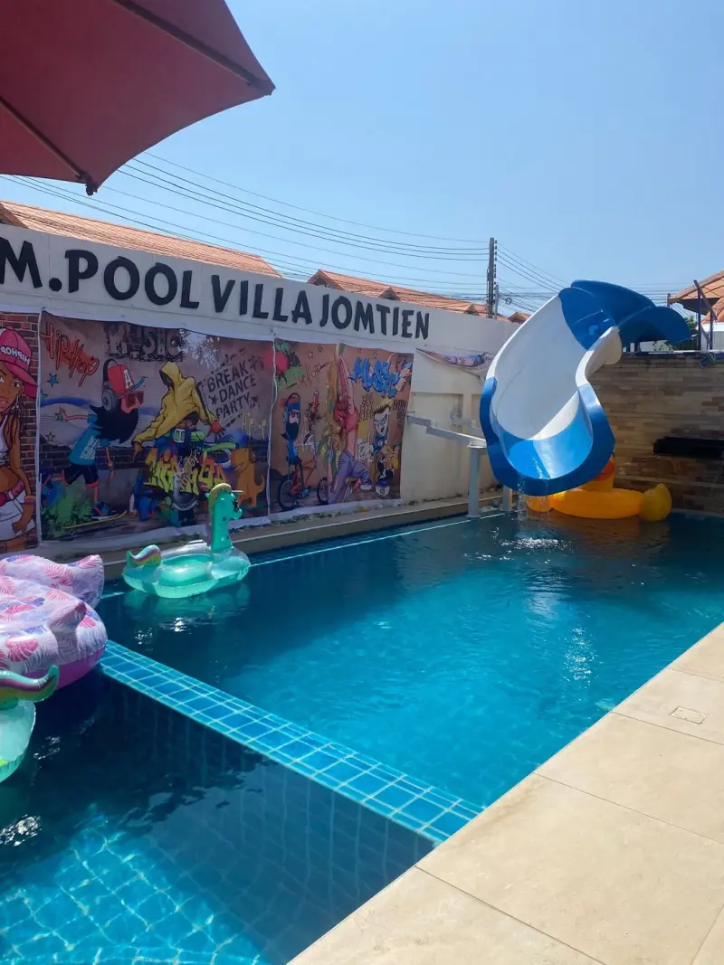 พูลวิลล่า M pool villa Jomtien