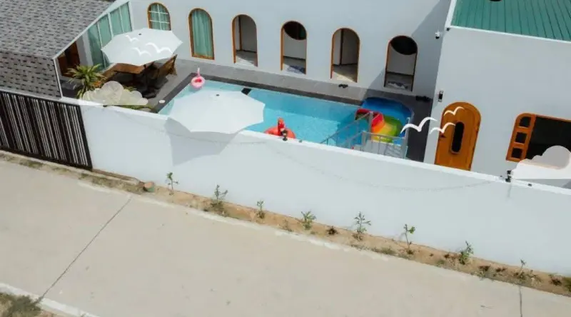 ภายนอก V house 1