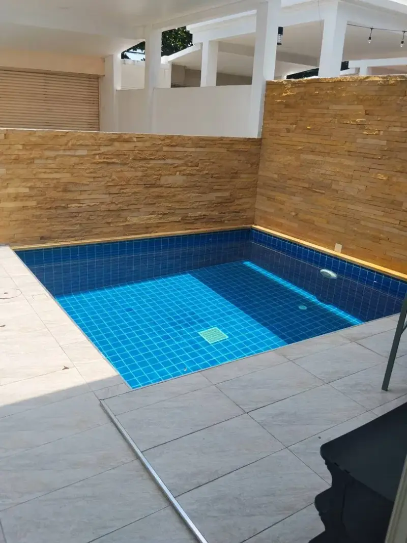 พูลวิลล่า jayjai seaview poolvilla