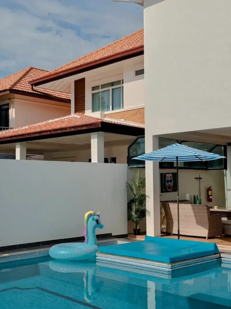 ภายนอก Exquisite poolvilla J