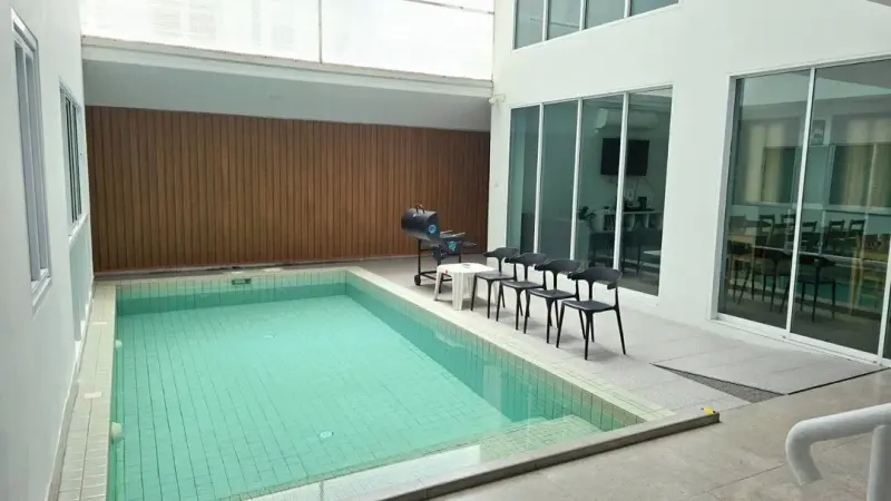 ภายนอก The Inn 10