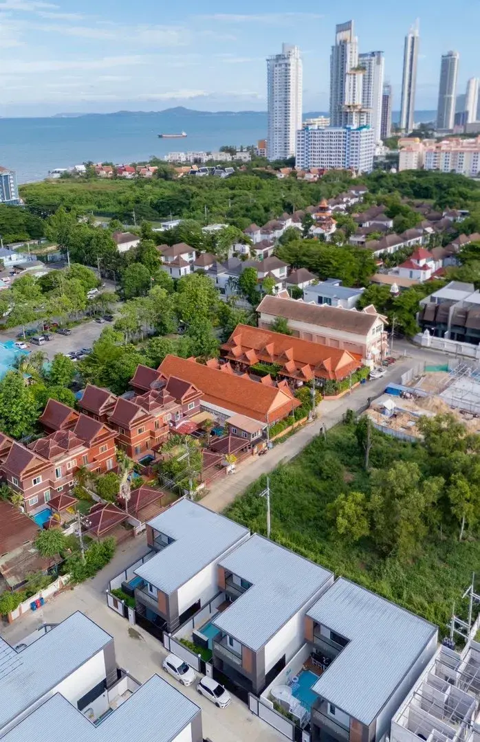 ภายนอก Coco Marina villa Pattaya