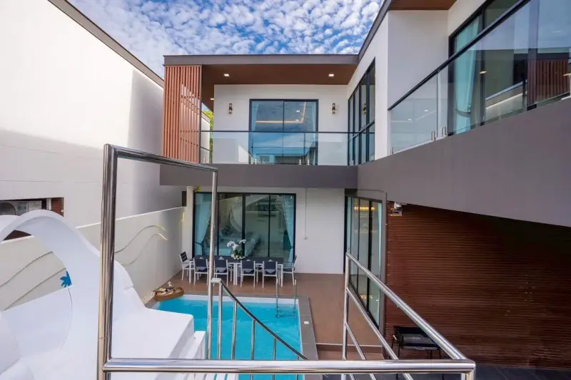 ภายนอก Coco Marina villa Pattaya