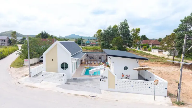 ภายนอก Seahorse poolvilla sattahip (SP2)