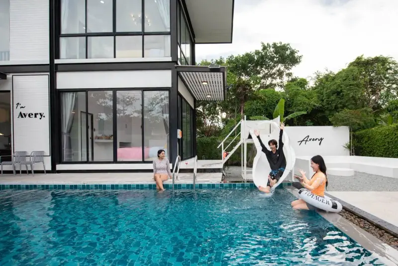 พูลวิลล่า Avery Poolvilla