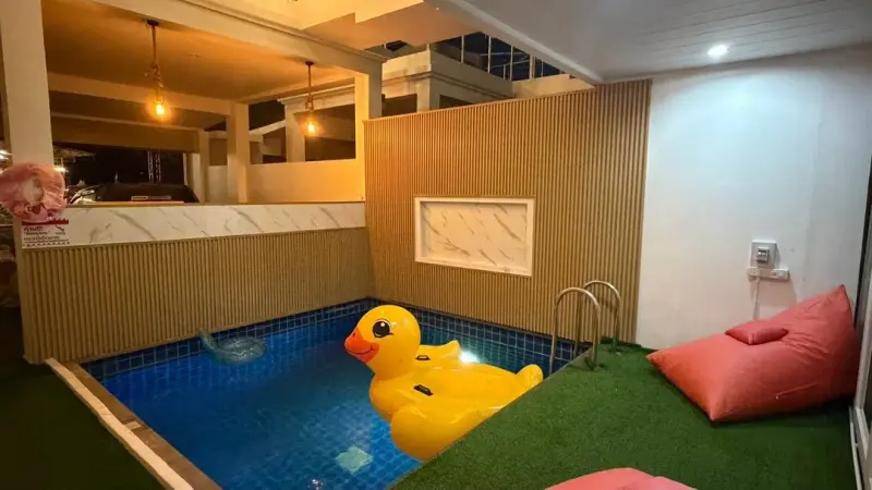 พูลวิลล่า NS beach pool Villa