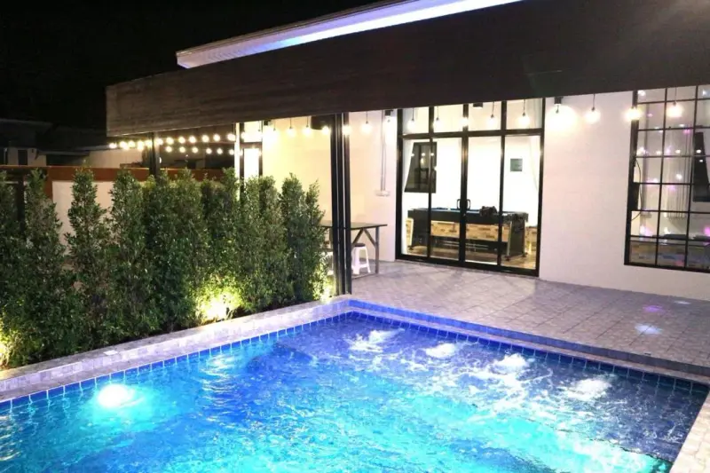 พูลวิลล่า The Seasonal Poolvilla บ้านพวงคราม (5นอน 5น้ำ)