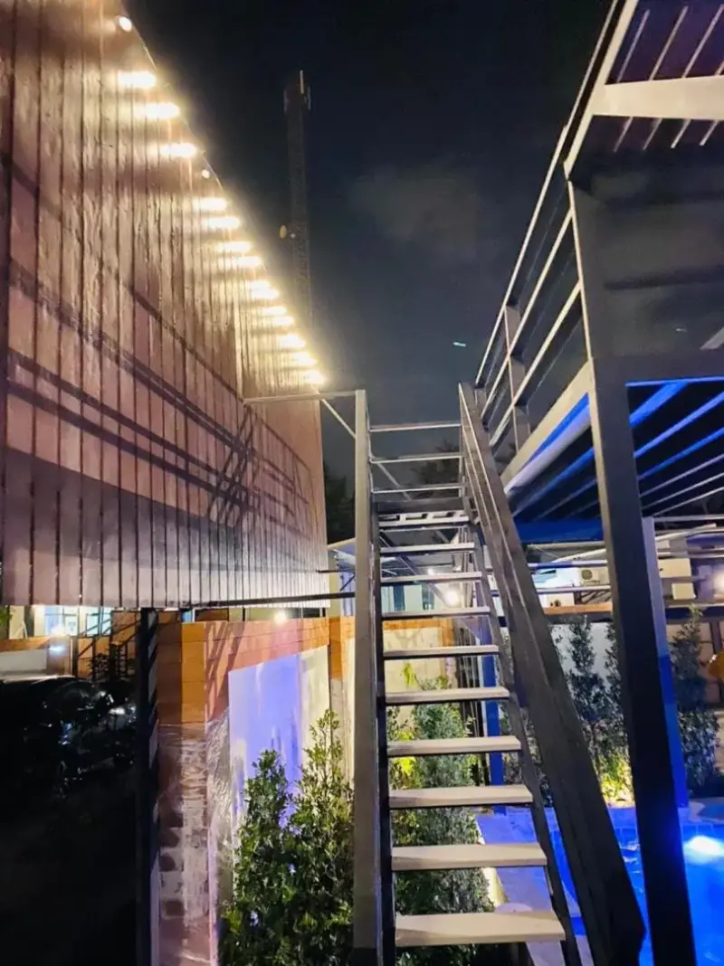 ภายนอก The Seasonal Poolvilla บ้านพวงคราม (5นอน 5น้ำ)