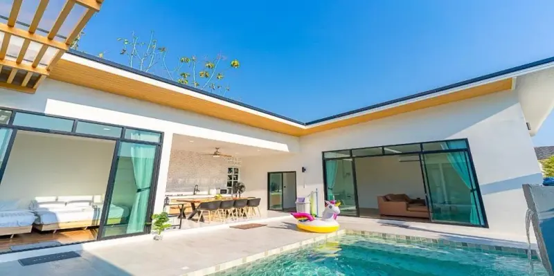 ภายนอก Villa Paramount 2