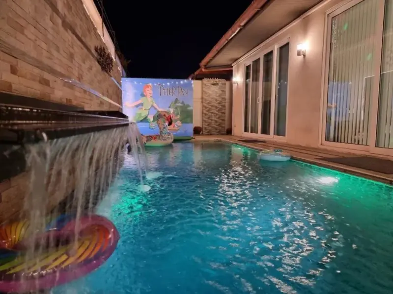 ภายนอก PeterPan pool villa pattaya