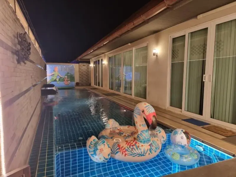ภายนอก PeterPan pool villa pattaya