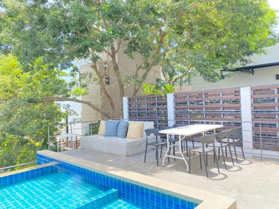 ภายนอก Lake view pool villa 30